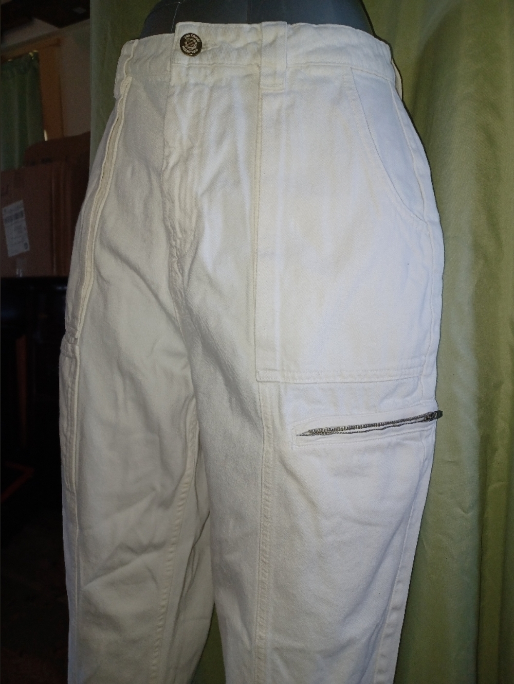 Zara White Cargo Barrel Leg Pants with Ankle Zips - Picture 5 of 9